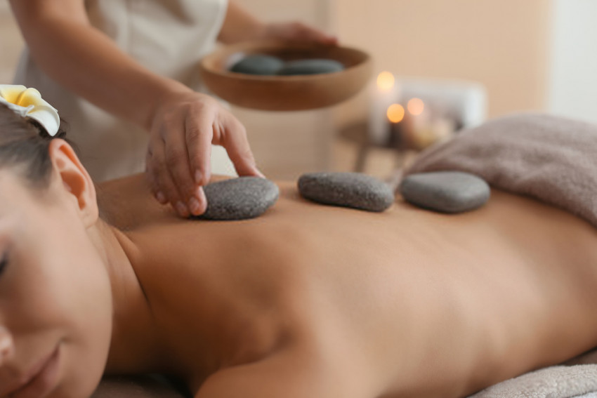 How Abdominal Massage Provides Relief From Ailments Such As Digestive Problems and Endometriosis