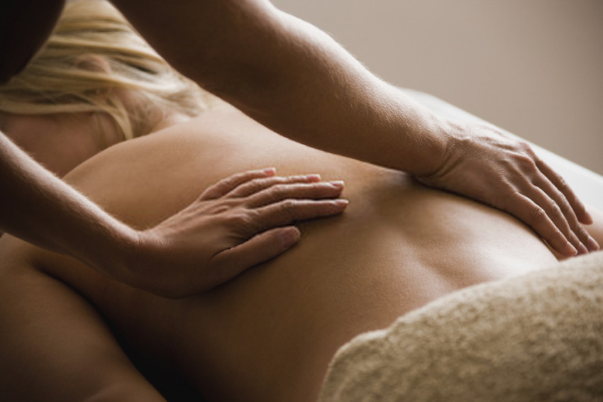 What Exactly is a Hot Stone Massage?