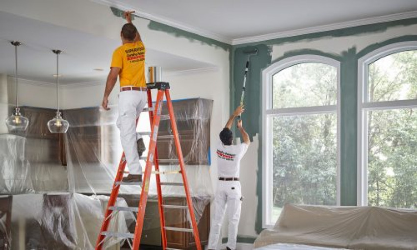 Top 6 Reasons Why To Hire Professional Painting Services