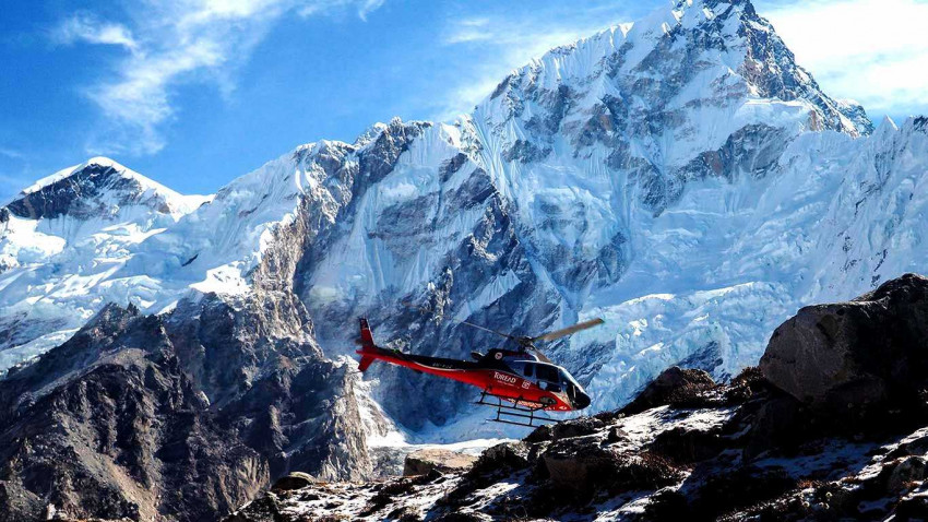 Budget Everest Helicopter Tour Service By Himalayan Trekkers