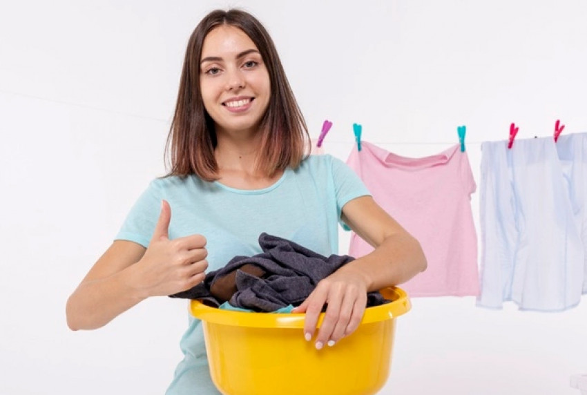 Hiring commercial cleaners is an eco-friendly way to clean your clothes