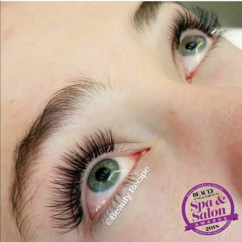 Uncovering The Procedure Adopted by The Experts Rendering Eyelash Extension In Singapore
