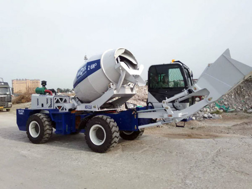 Right Self-Loading Concrete Mixer Price