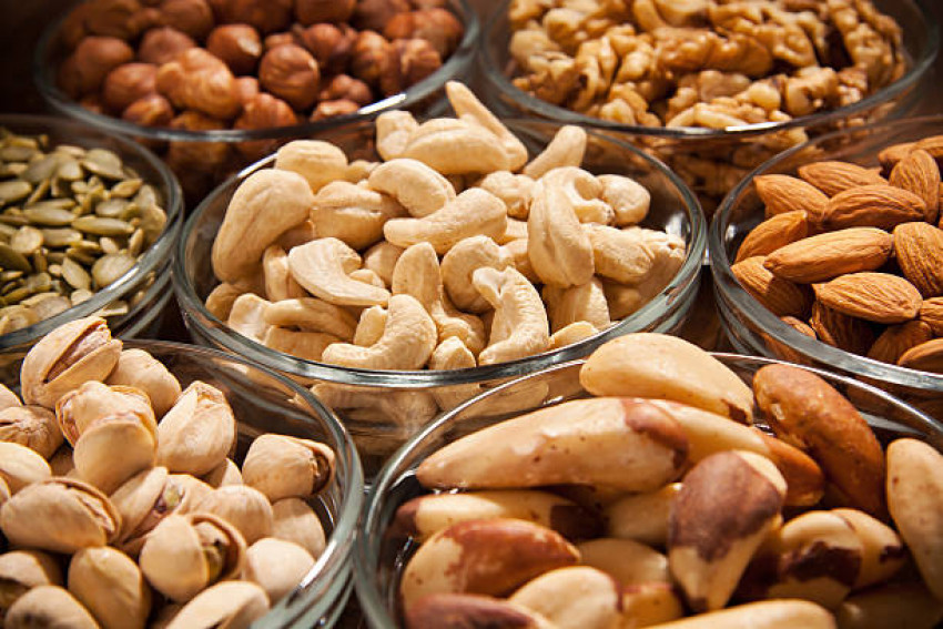 Slow Down Your Aging Process And Improve The Glow Of Your Skin With Dry Fruits