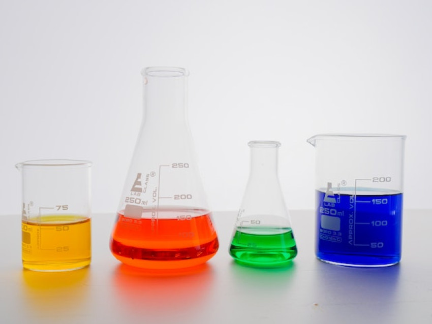 Who are the producers of potassium permanganate?