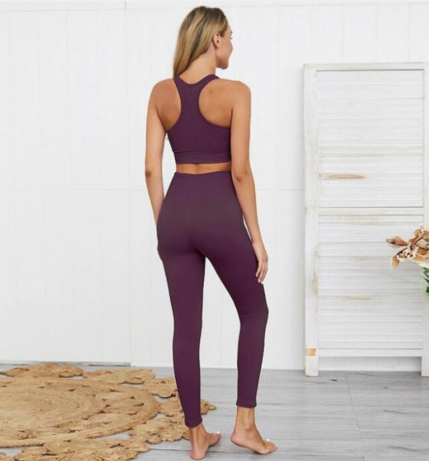 Versatile & Reflective Sport Yoga Pants Make You Look & Feel Great