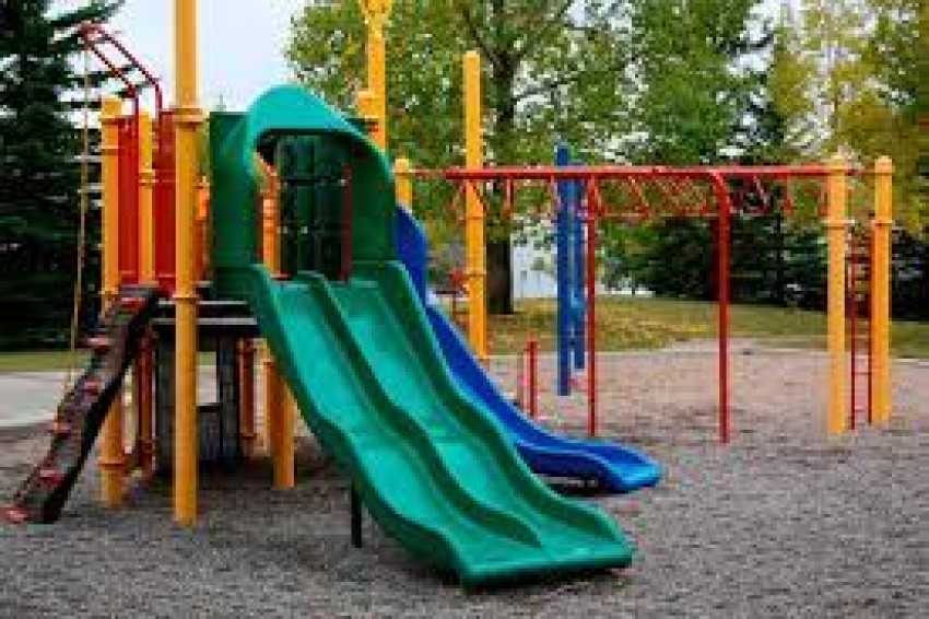 Playground & Park Equipment for Apartment Complexes