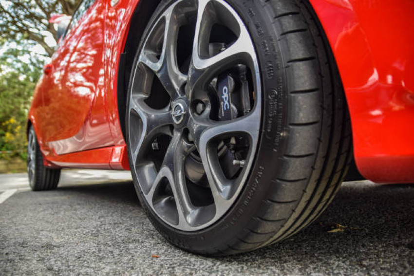 Cheap Tyres: Juggling Safety and Affordability