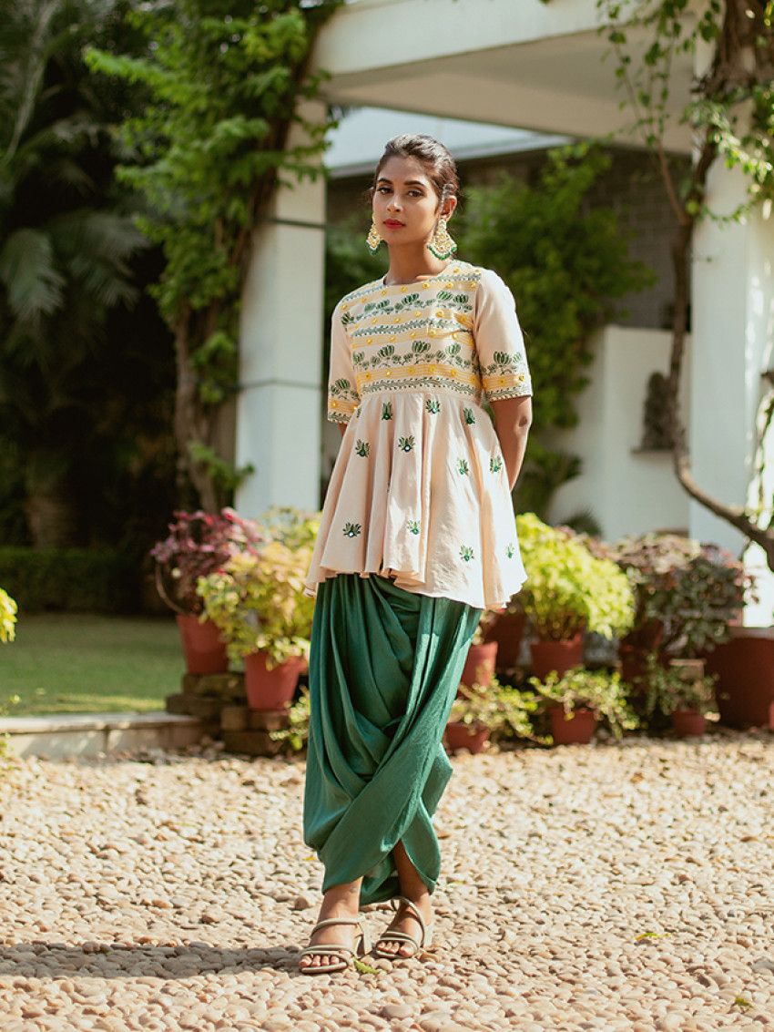 Indo Western Dresses: Blending Cultures with Style and Elegance