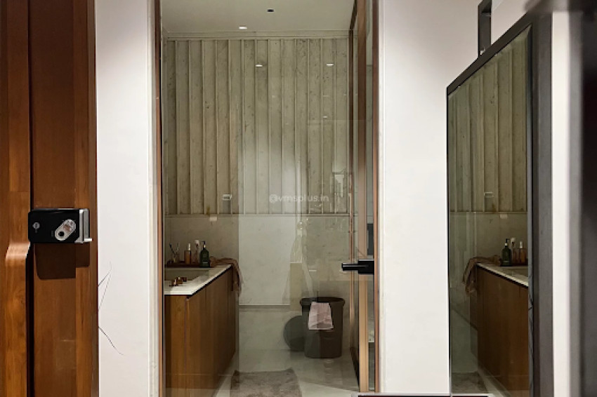 Small Bathroom Shower Design Ideas For a Modern Look | VMS Trade Link