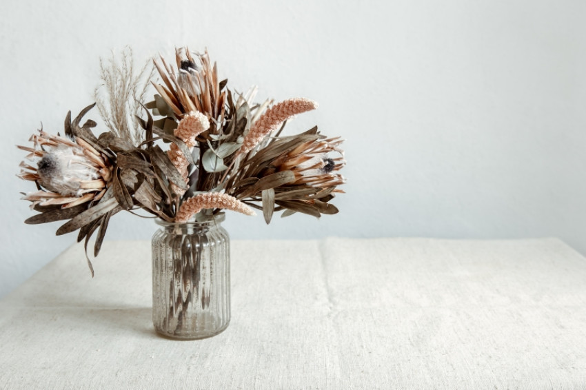 The Ultimate Guide to How to Dye Wood Flowers