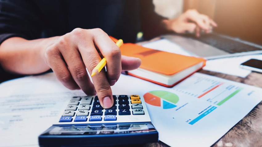 How to Choose the Right Accounting Service Provider for Your Small Business?