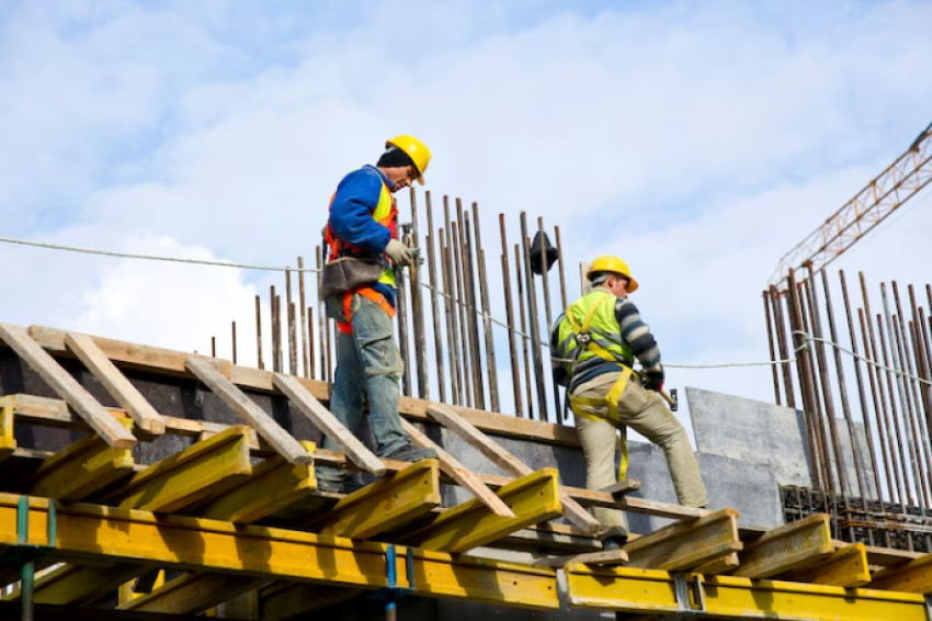 Conquering Heights Safely: Importance of Heights Course in Brisbane