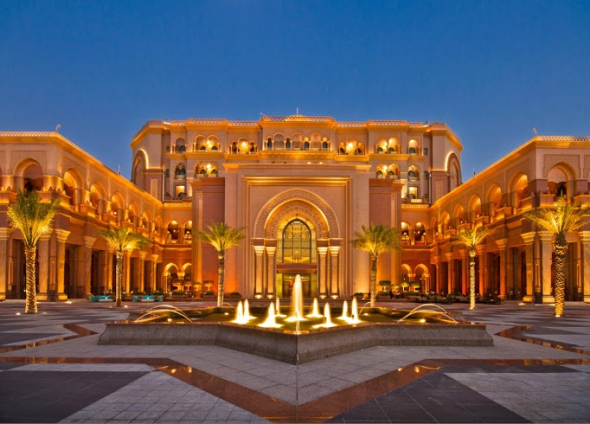 Top 10 most luxurious hotels in the world