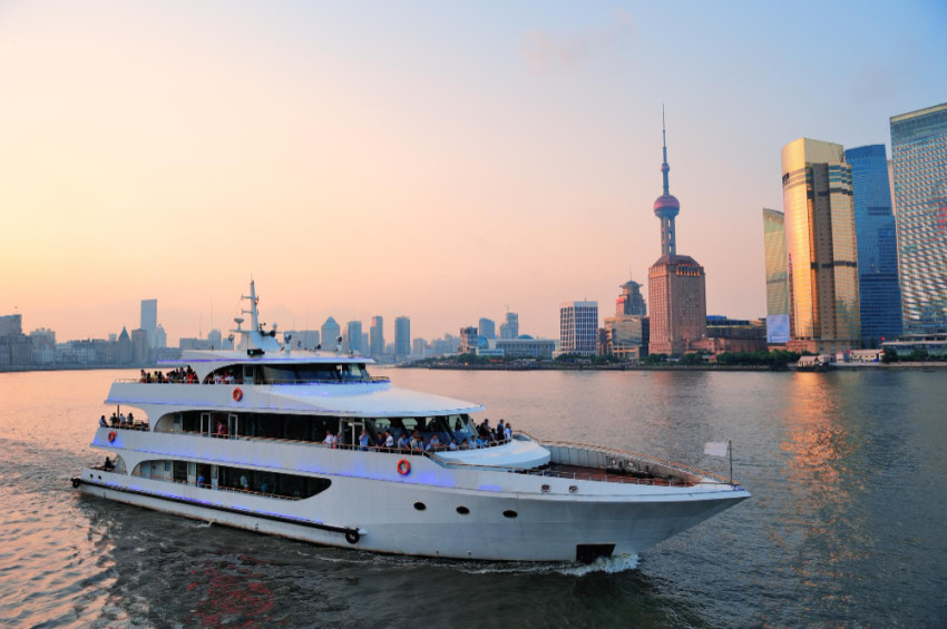 Exploring Targeted Marketing: Reaching the Right Audience with Your Yacht Owner Database