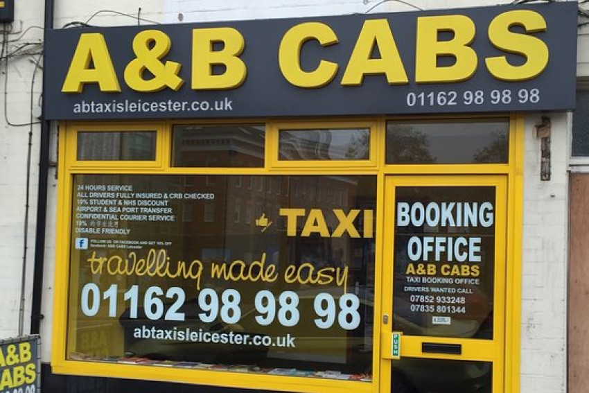 Navigating Leicester: A&B CABS - Your Premier Leicester Taxi Service