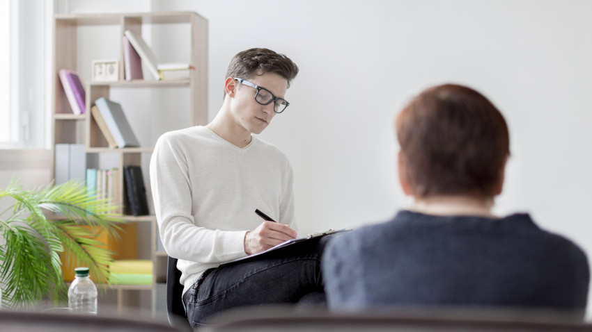 10 Tips for Choosing the Right Master's Counseling Program