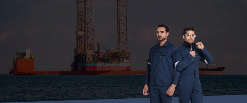 Choosing the Right Oil & Gas Protective Clothing for Different Job Roles