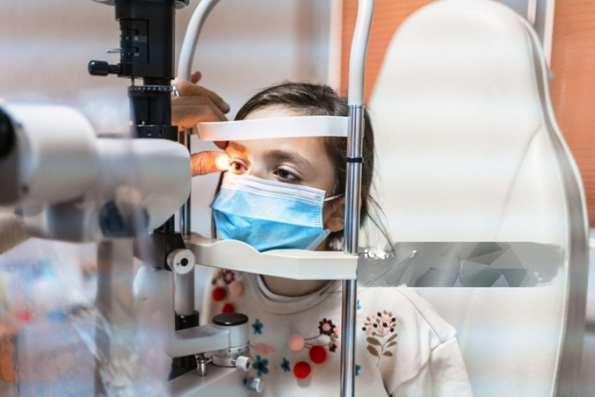 Why and how to protect children's eyes in front of a screen?