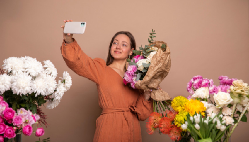 What Are The Advantages of Investing in Flower Delivery Mobile App?