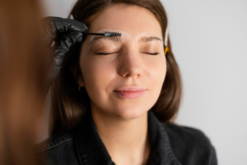 Brow Lamination TLC: Essential Aftercare Tips for Perfectly Groomed Brows
