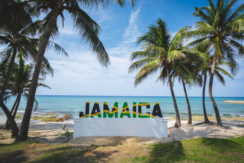 Jamaica Travel Guide - Easy Peasy Fly