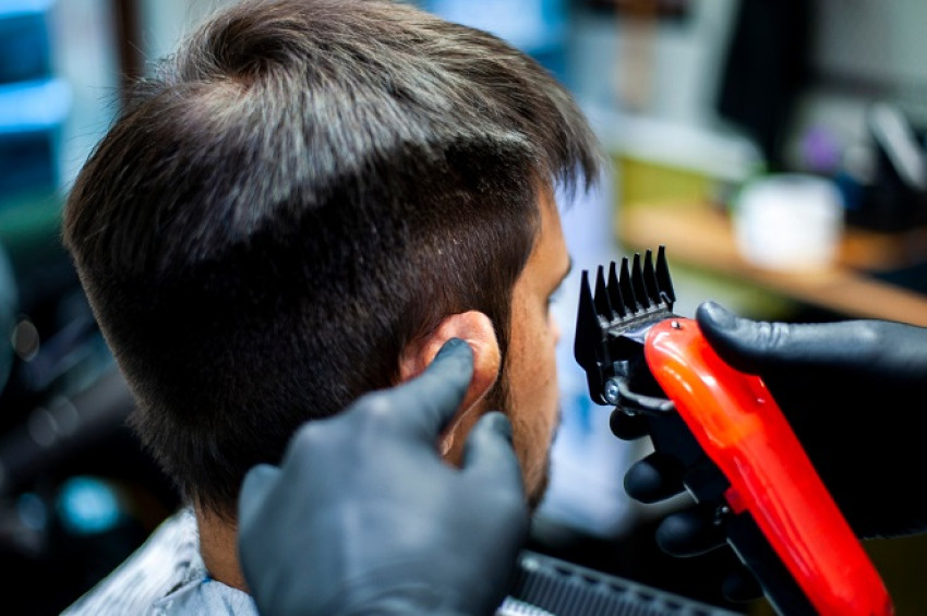 How to Maintain Your Barber Trimmers for Best Performance