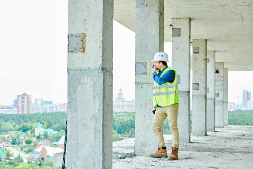 Why Hiring Local Renovation Contractors Makes Your Dream Home a Reality