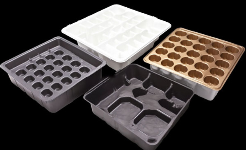 What is the Difference Between PC and PVC in Thermoforming?
