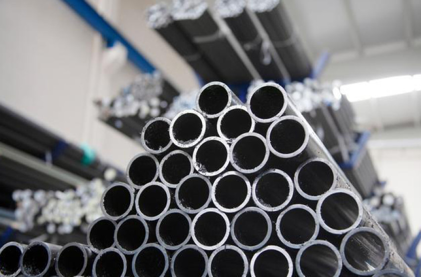 Factors affecting the price of seamless steel pipes