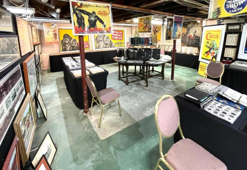 Collections of Circus Posters, WWI Posters, Postcards, More will be Auctioned Online November 7th