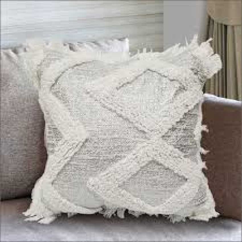 A Guide To Know Everything About Decorative Pillow