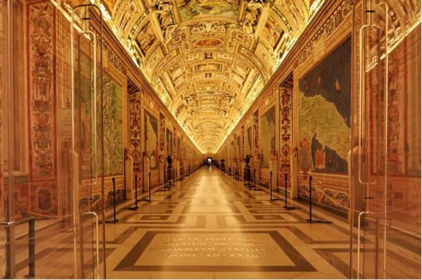 Enjoy VIP Entry to Roman Monuments With Vatican Guided Tours