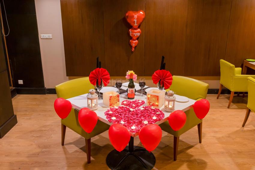 A Magical Experience Awaits - Candle Light Dinner in Hyderabad