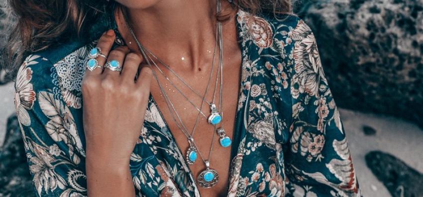 Turquoise Jewelry Trends: How to Wear This Iconic Gemstone