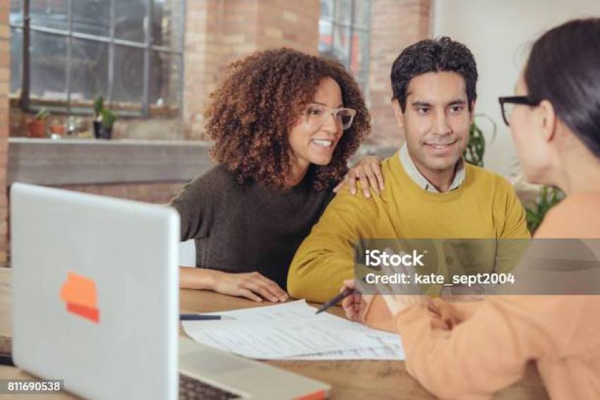 Loans UK Short Term: Solicite Asistencia Financiera sin Utilizar ninguna Card