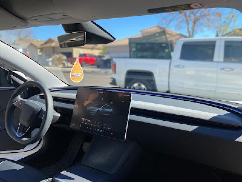 Why Should You Visit an Auto Glass Shop After a Minor Collision?