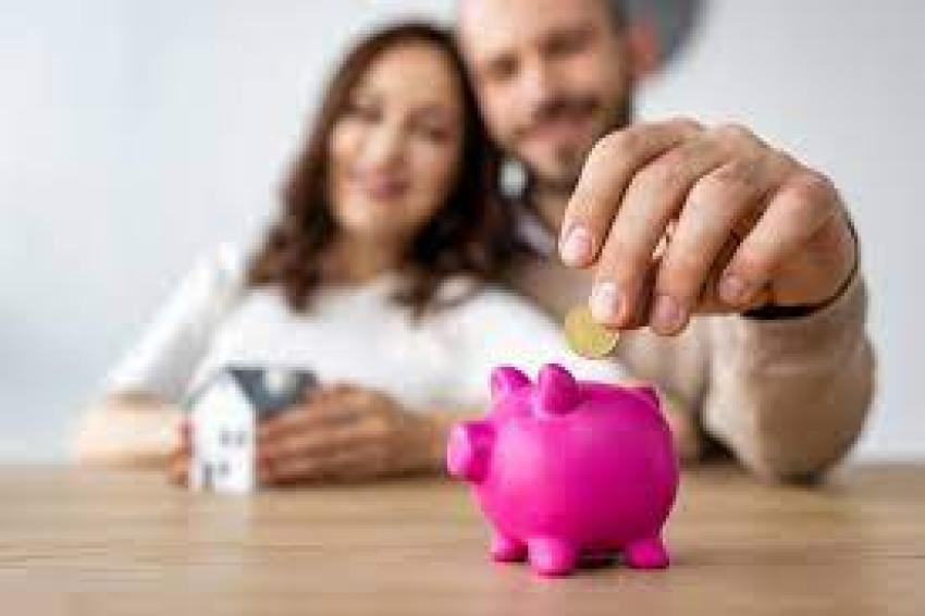 Fast Cash Loans Online: The Best Way to Help Salaried People with Their Money