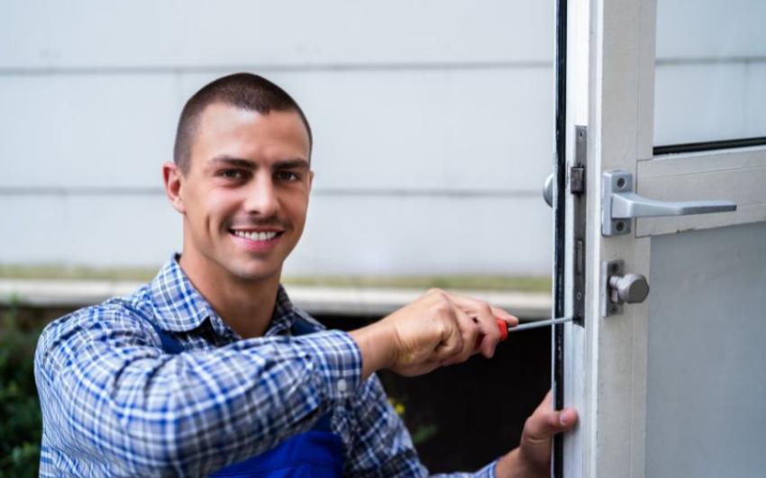 Signs To Look For To Call A Professional Residential Locksmith