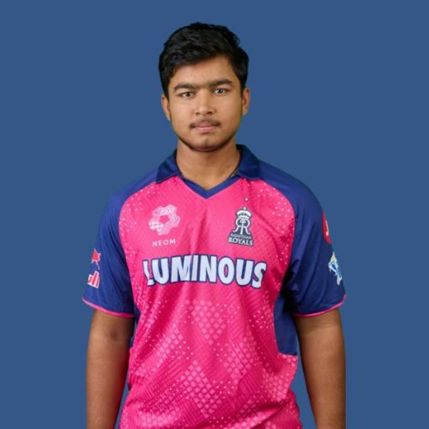 Vaibhav Suryavanshi Becomes Youngest IPL Debutant | Mahadev Book Betting Insights