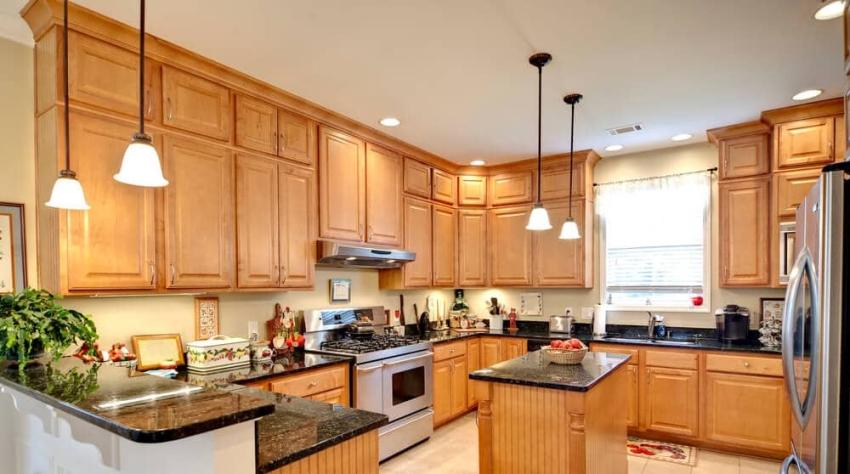 Need A Quick Kitchen Fix? Cabinet Painting Services For Fast Turnarounds