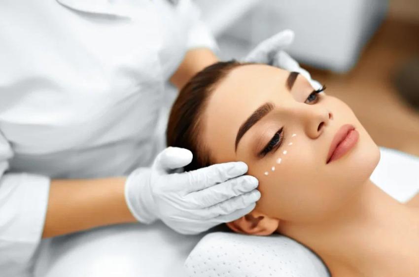 What to Expect From Facial Treatment Services This Summer