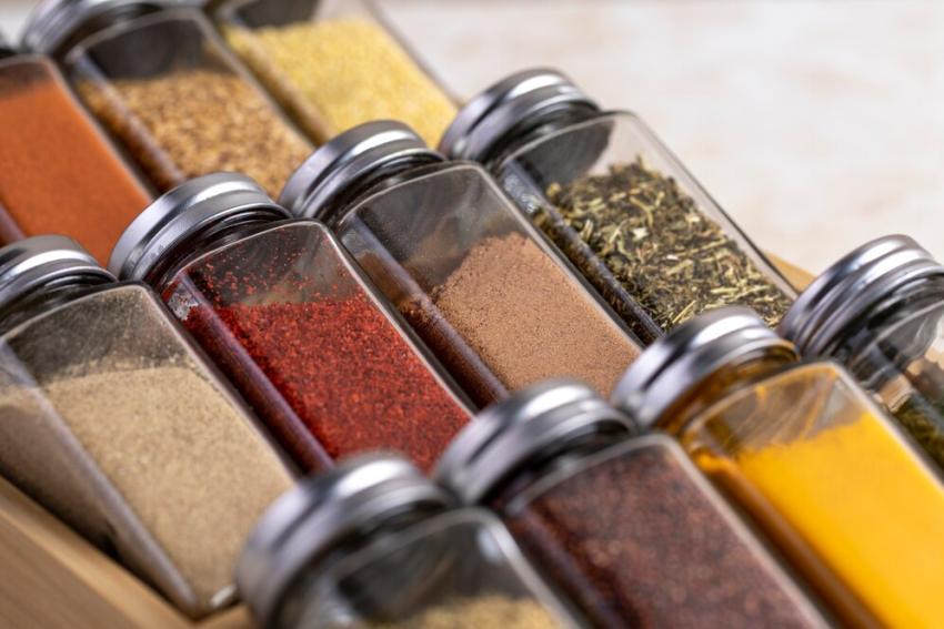 Top 10 Tips For Creating an Efficient Spice Storage System in Your Kitchen