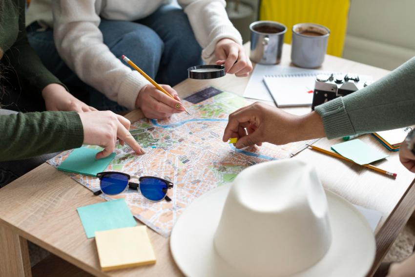 Top 10 Safety Tips For Navigating Unfamiliar Areas During One-Day Tours