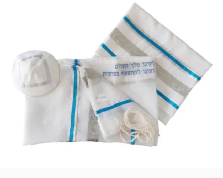 Embrace Holiness with a Tzitzit Women Tallit That Inspires