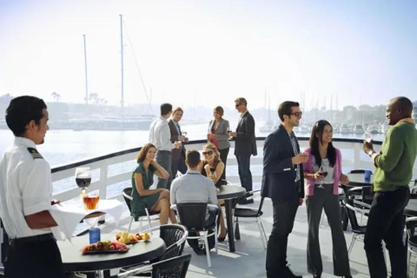 What’s New in Beach Tour Services This Summer?