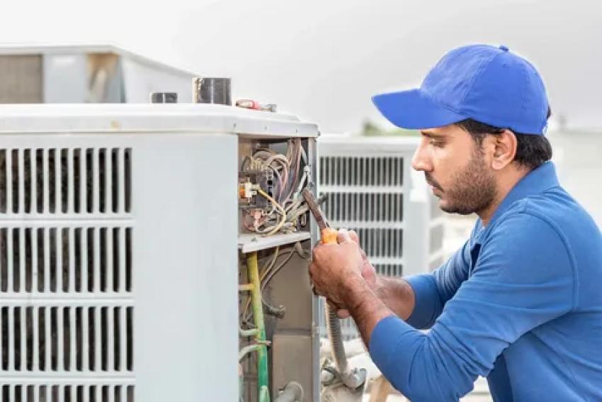 How Fast Can HVAC Services Fix a Broken AC in a Heatwave?