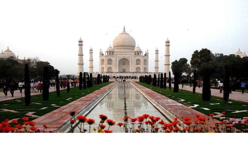 Travel to India Golden Triangle with rich Indian Heritage
