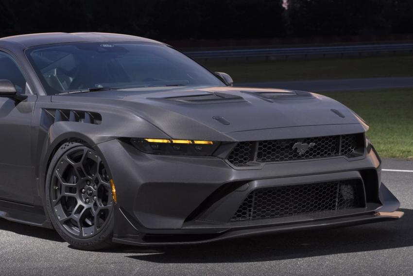 Ford Mustang GTD Liquid Carbon: A Different Path