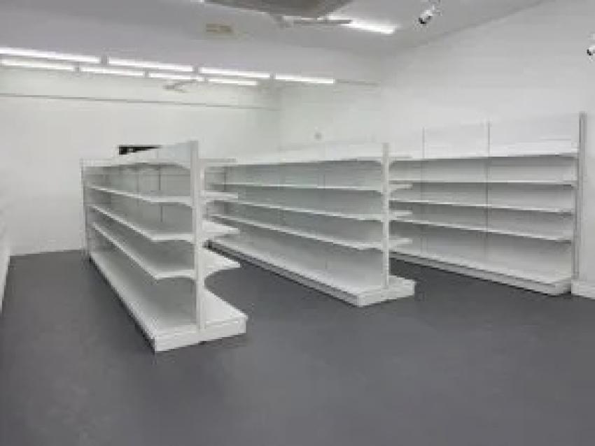 Which Gondola Rack Supplier in Malaysia Offers Custom Sizes for Retail?